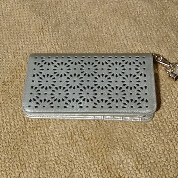 š„°š„°š„° Free Phone case